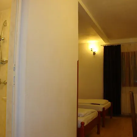 Hotel Family Diana Lyaskovo (Plovdiv)