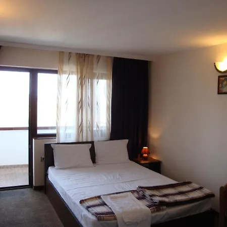 Hotel Family Diana Lyaskovo (Plovdiv)
